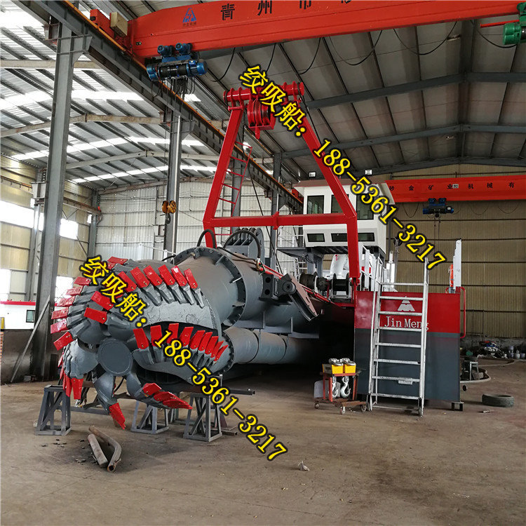 18寸的绞吸船试机成功.jpg
