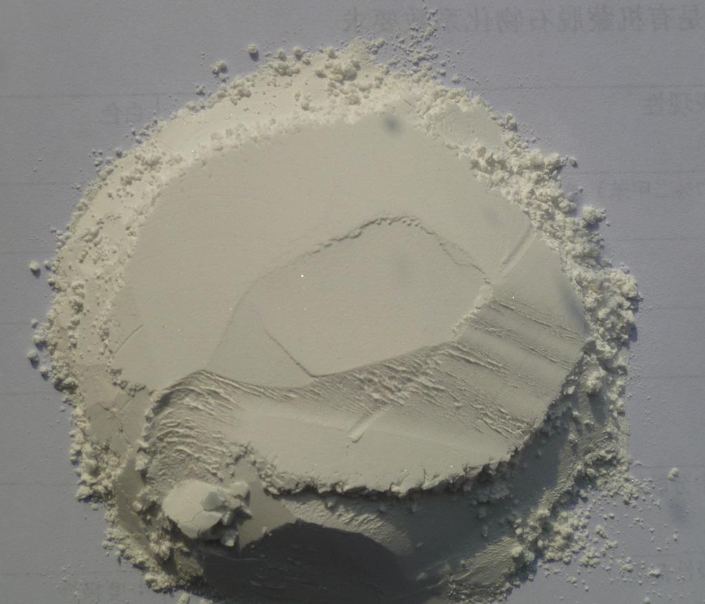 膨润土