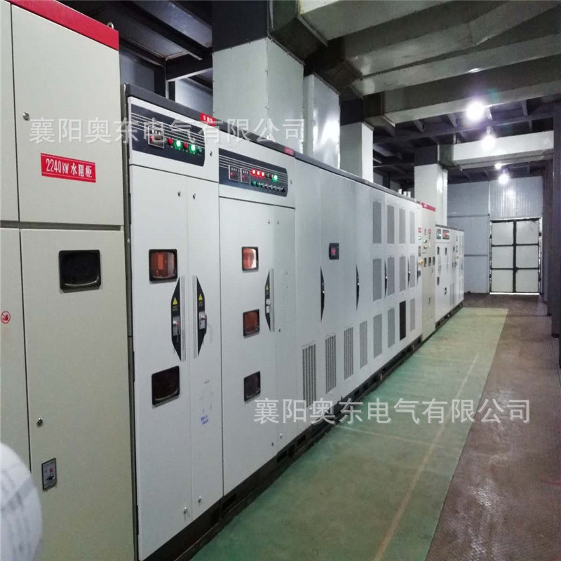 高压变频器用户使用现场2.jpg