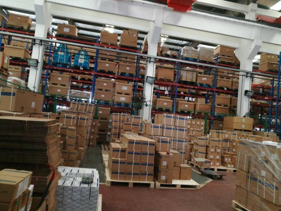 E82EV302K4C200伦茨变频器