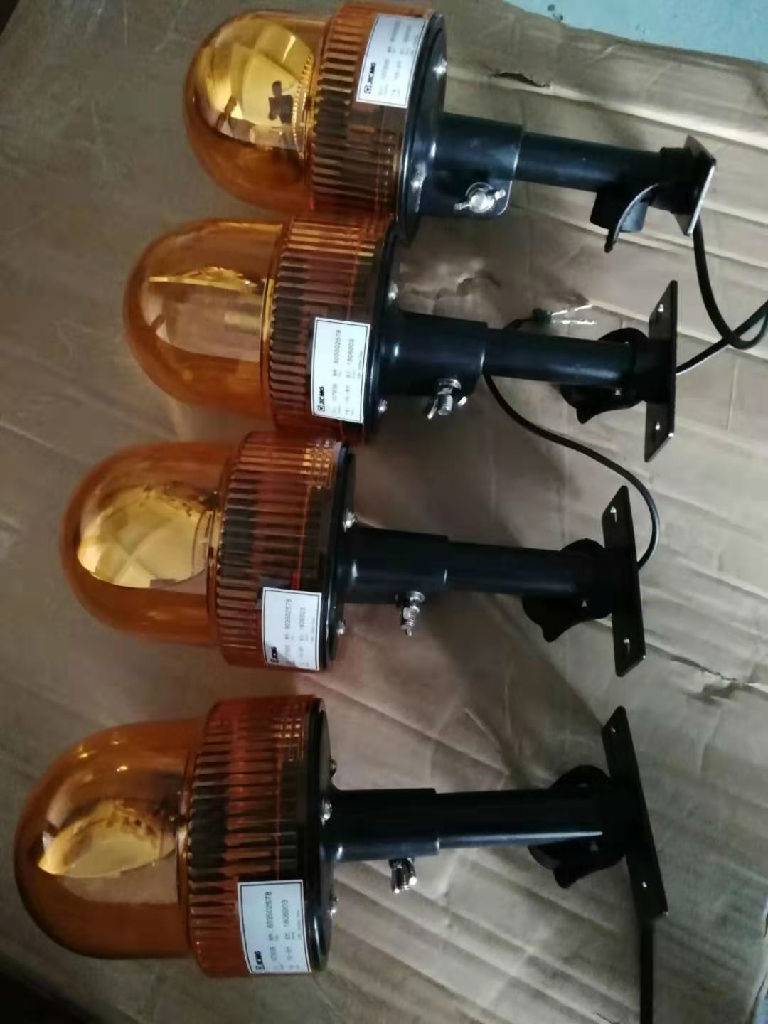 弘鼎工程机械 供应徐工压路机透气螺丝 发电机厂家 弘鼎工程机械 供应徐工压路机透气螺丝 发电机厂家