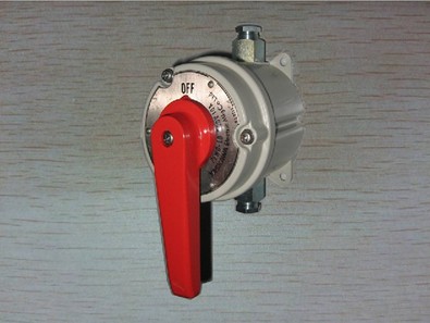 -A40X/AC230V继电器怎么接线控制电机正反转