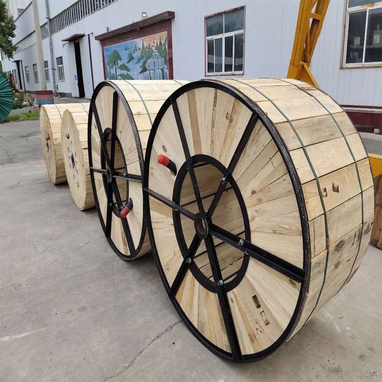 交联电力电缆 YJV22-4*70 厂家报价