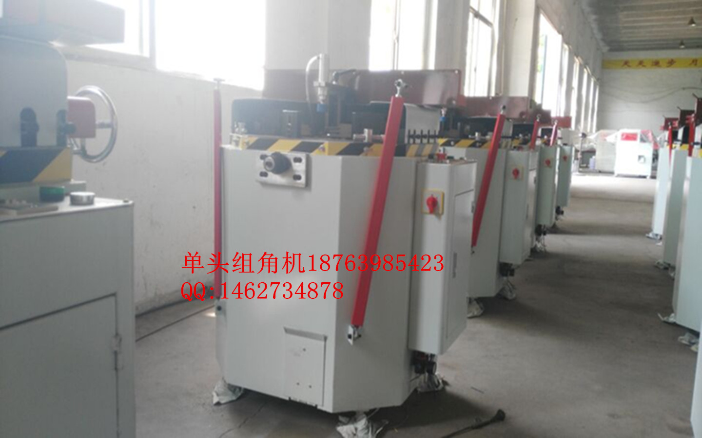 90F38A125530A9AFA15EABEB9CF05E