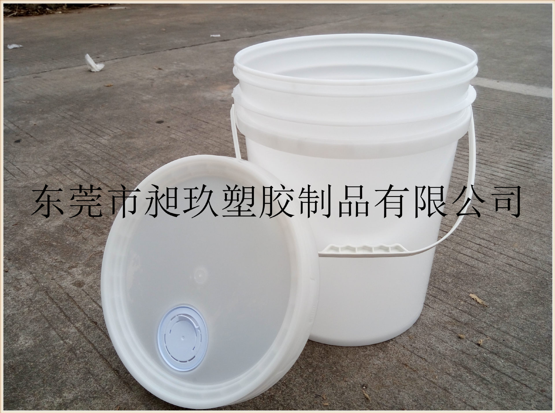 20L本色半透明油嘴桶 (3)